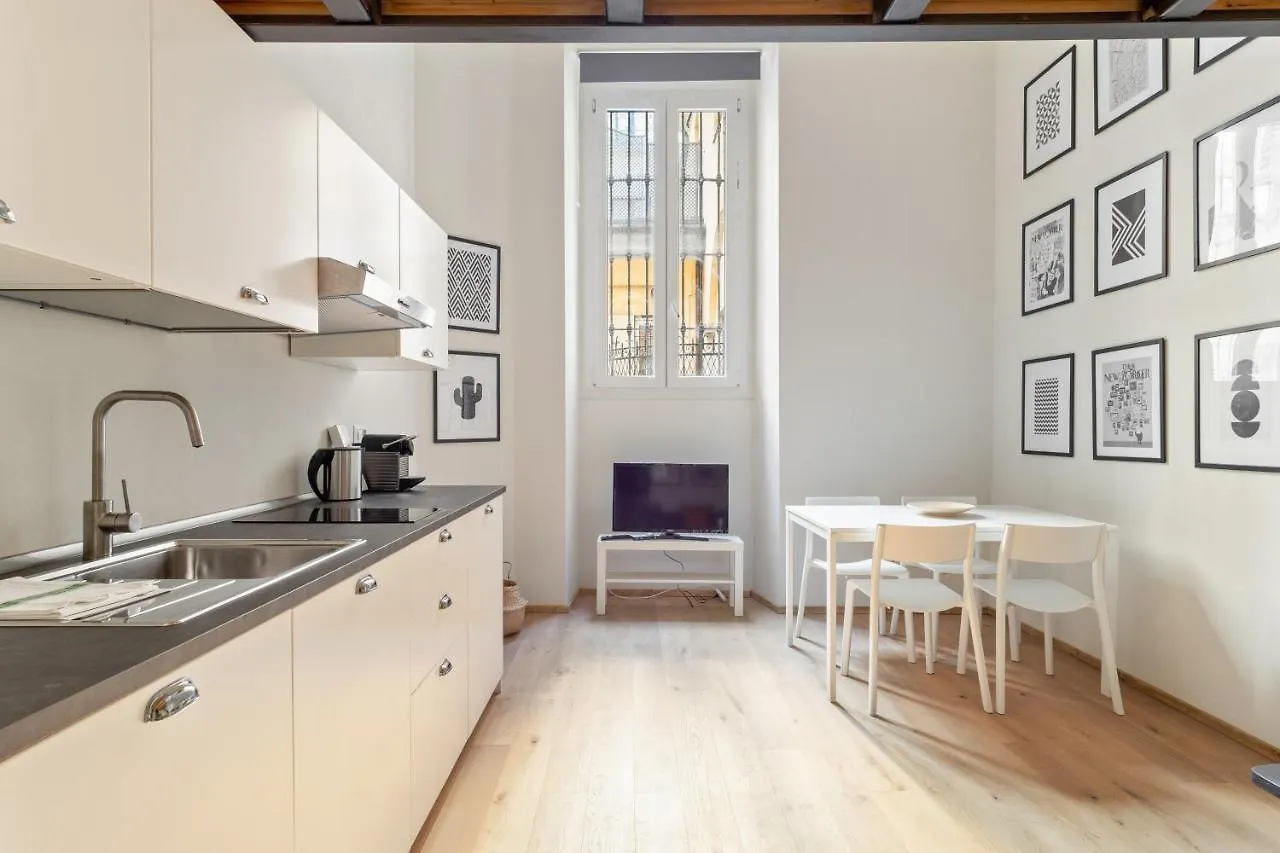 Porta Venezia Modern Loft - The Green Door 밀라노 0*,